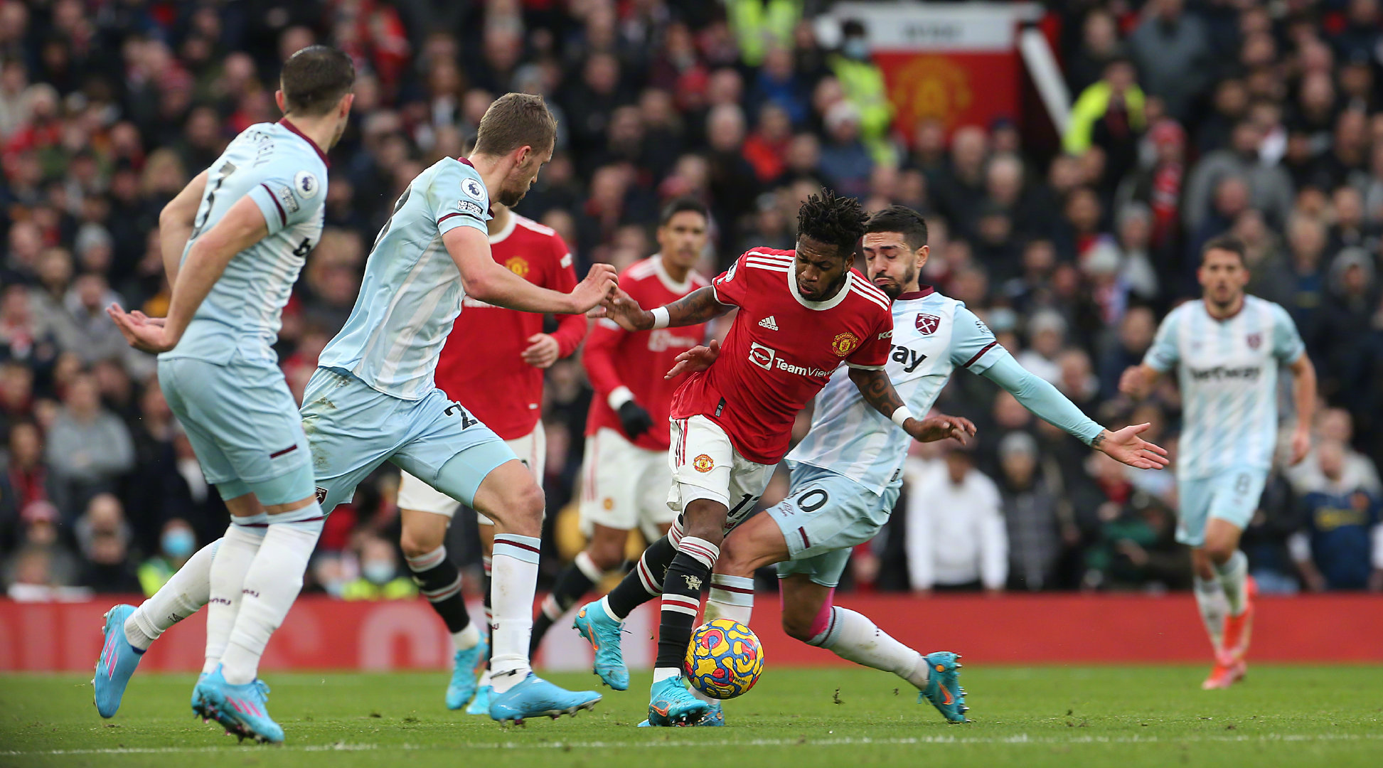内一脚凌空 内一脚凌空